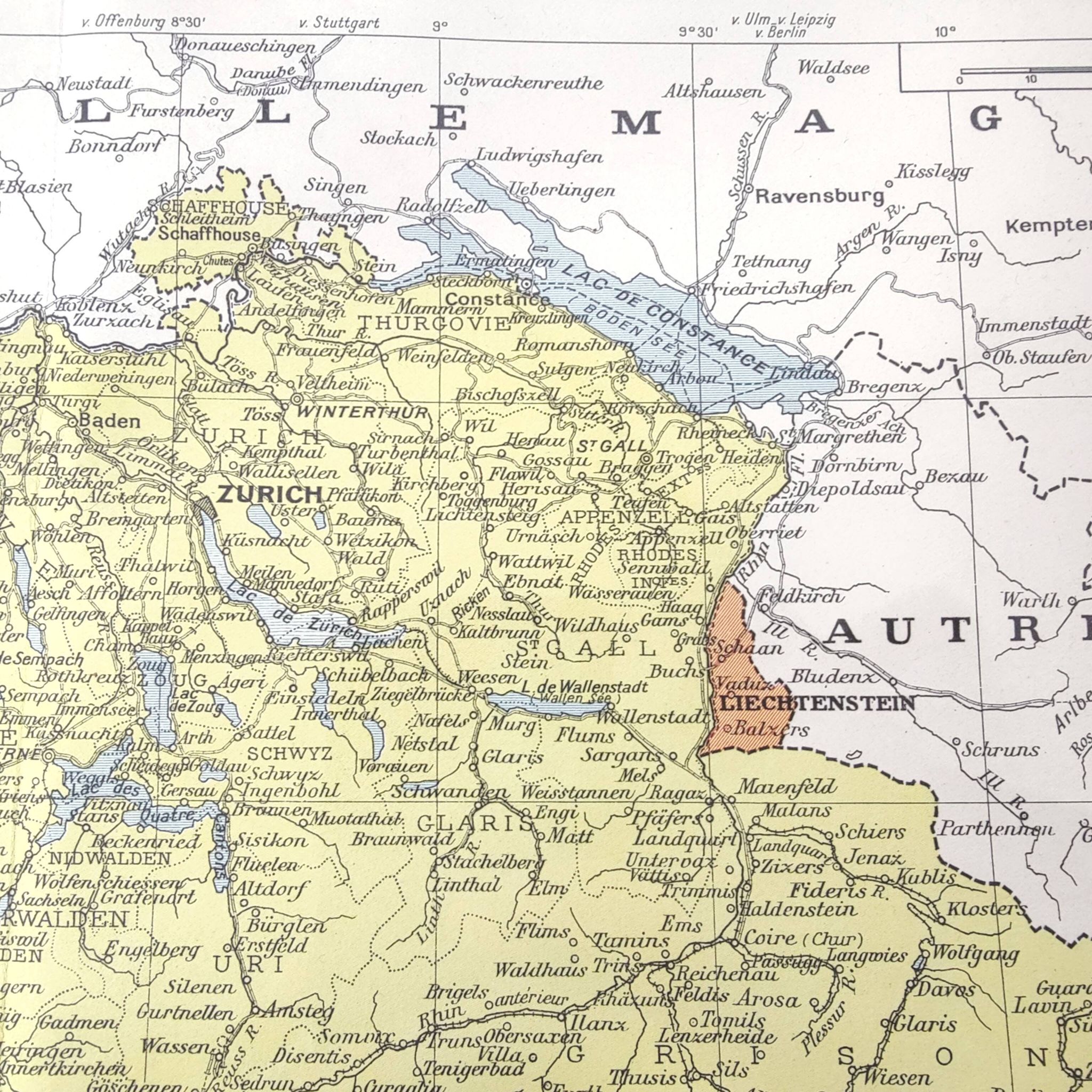 Vintage map of Switzerland in colour 43x43cm from 1950.