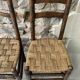 Duo de chaises en bois tourné et corde tressée, années 50-60