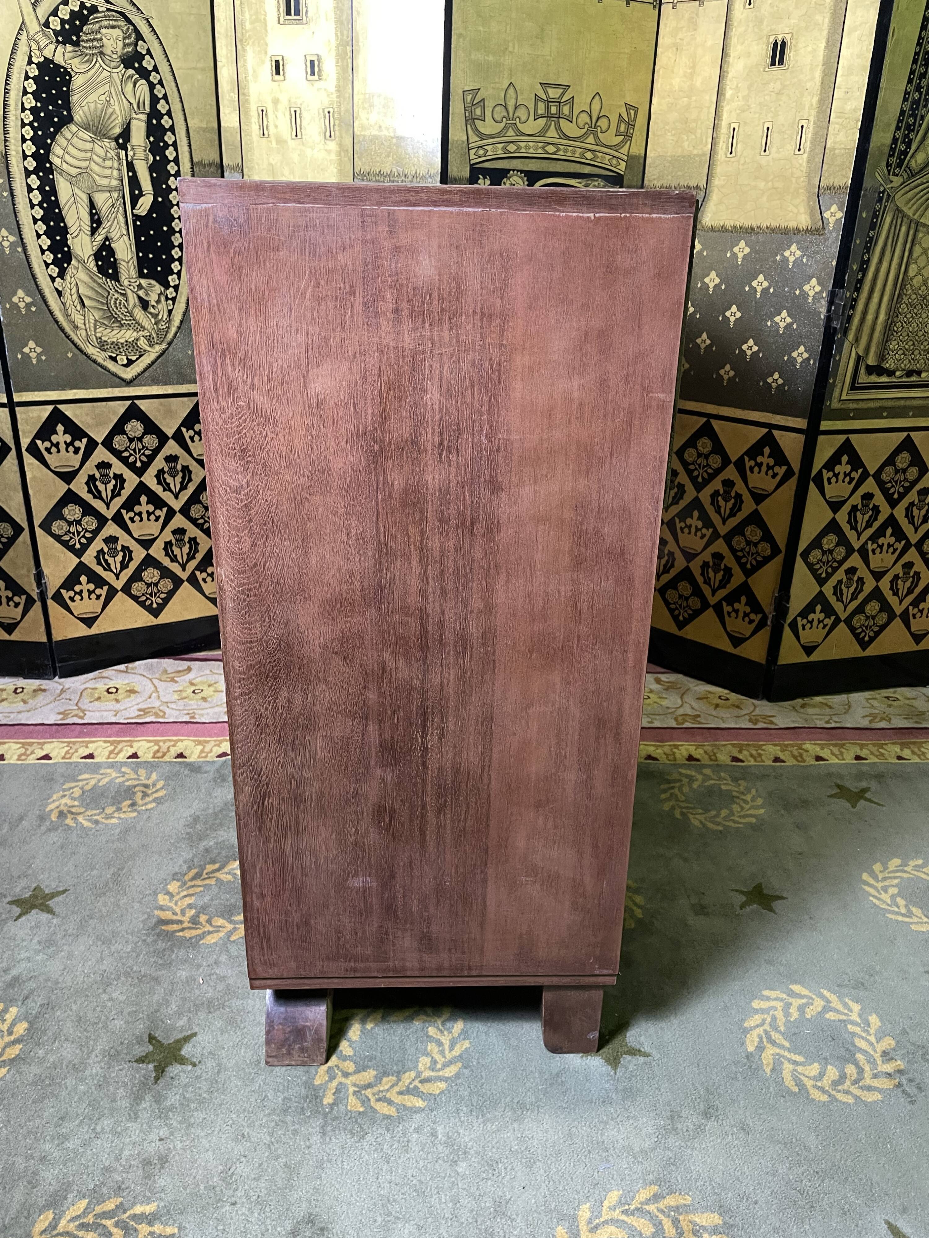 Side buffet art deco era