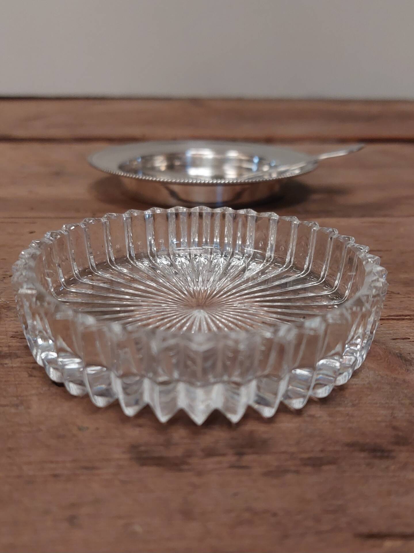 Beurrier en cristal et métal argenté