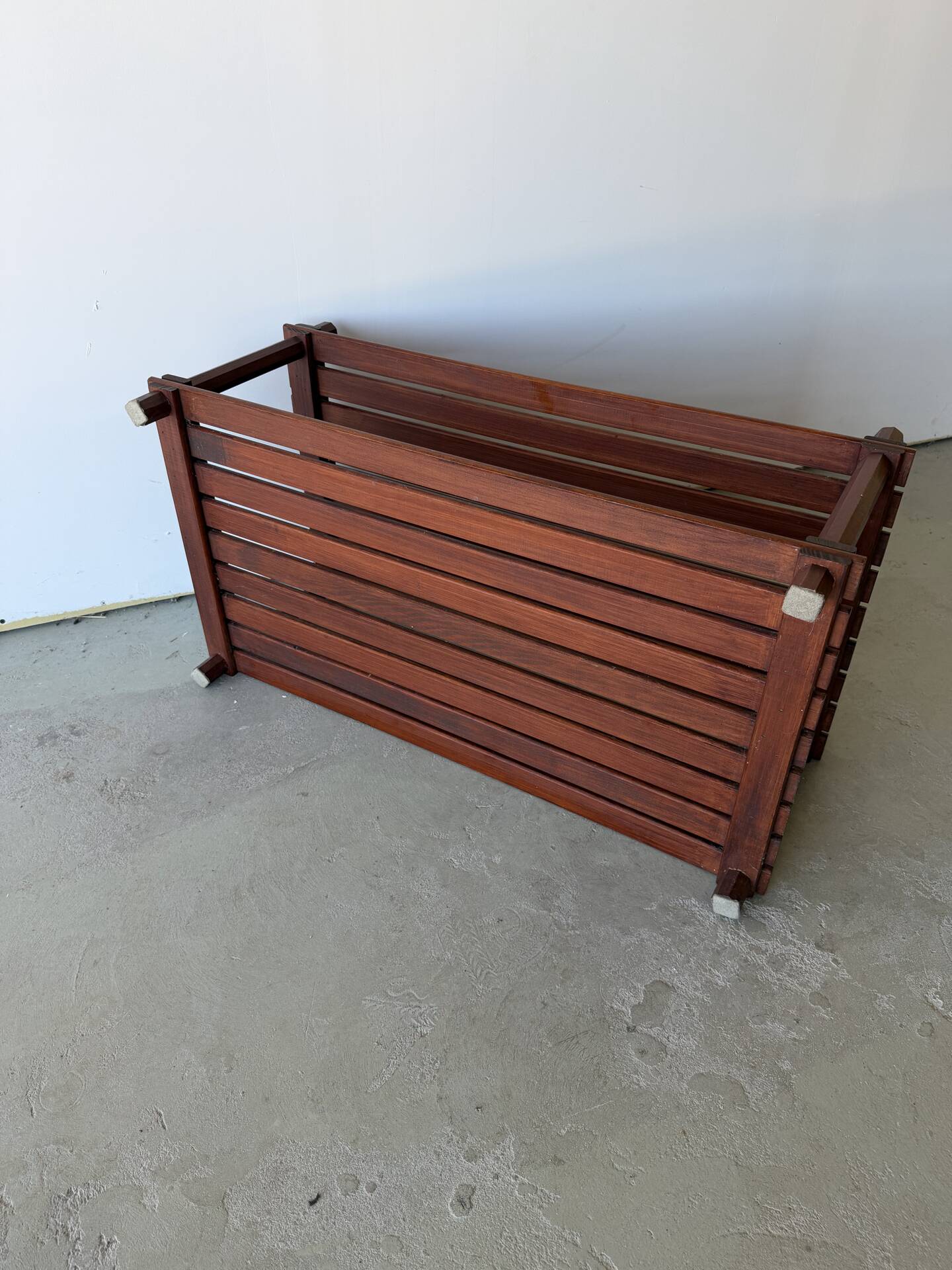 Pine slatted coffee table in vintage 1970s Scandinavian design.