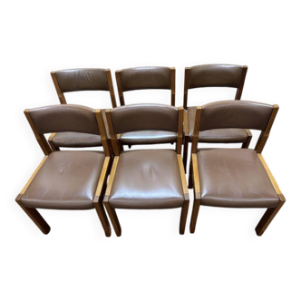 Série de 6 chaises dans le goût de Regain assises cuir