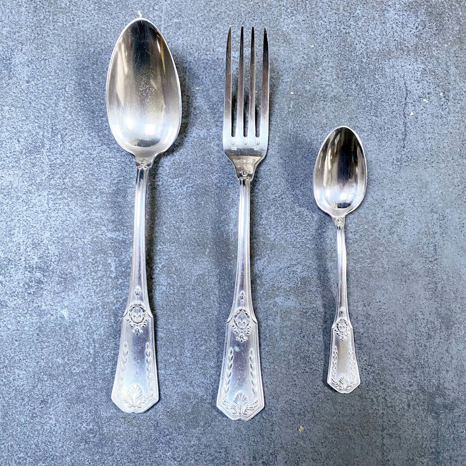Old cutlery Madame Sans-Gêne