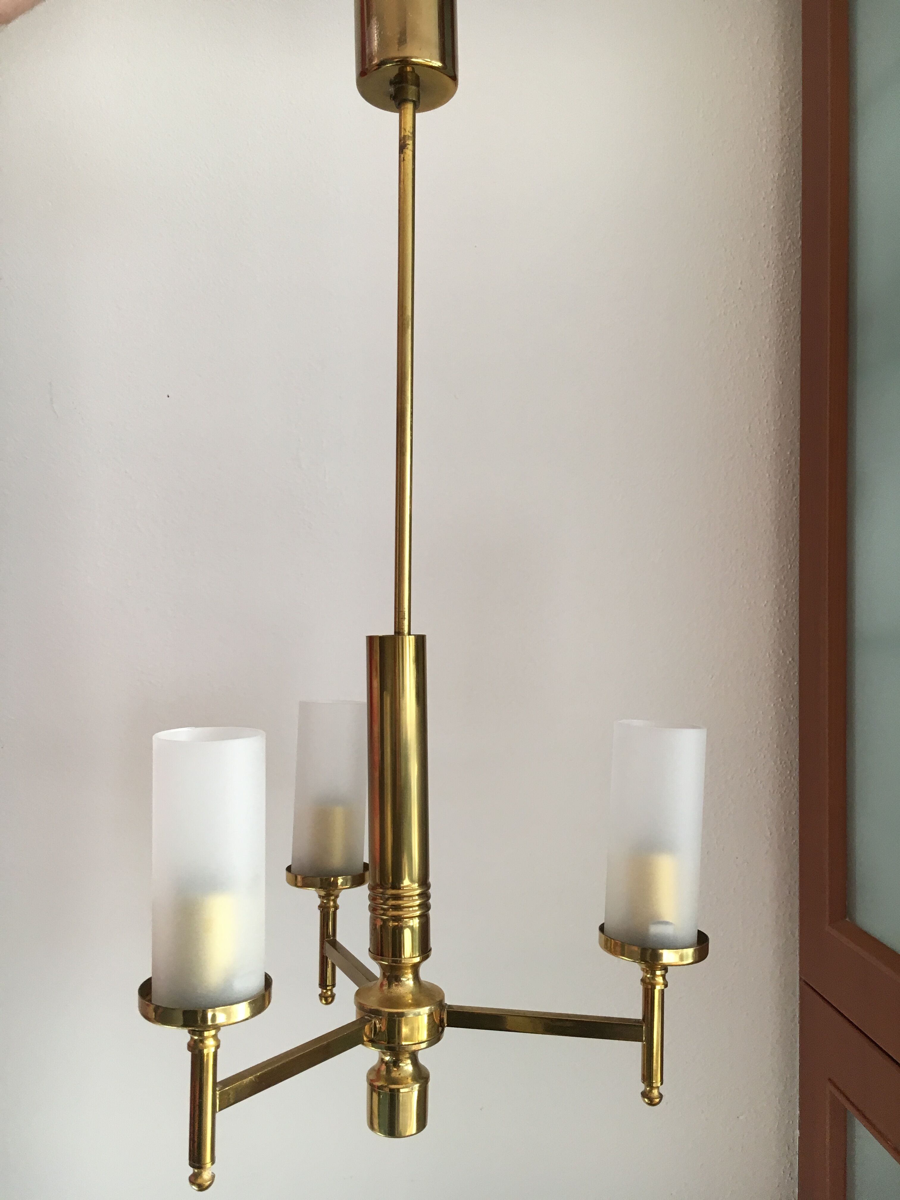 Vintage chandelier in 3-branches golden brass
