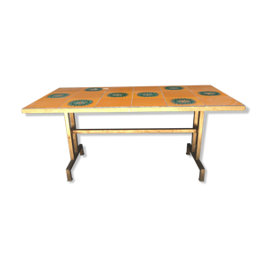 Table basse orange