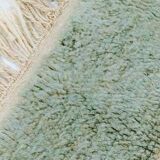 Handmade pure wool traditional green rug size 2/3 m