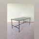Table basse verre et acier, design Pierre Guariche, édition Steiner vers 1950