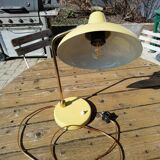 Double-orientation brass lamp