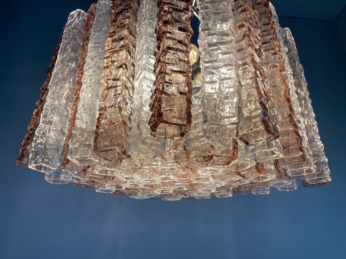 Venetian chandelier in pink and colorless Murano glass, Venini circa 1950