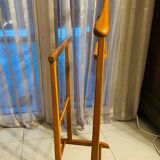 Light wood butler valet