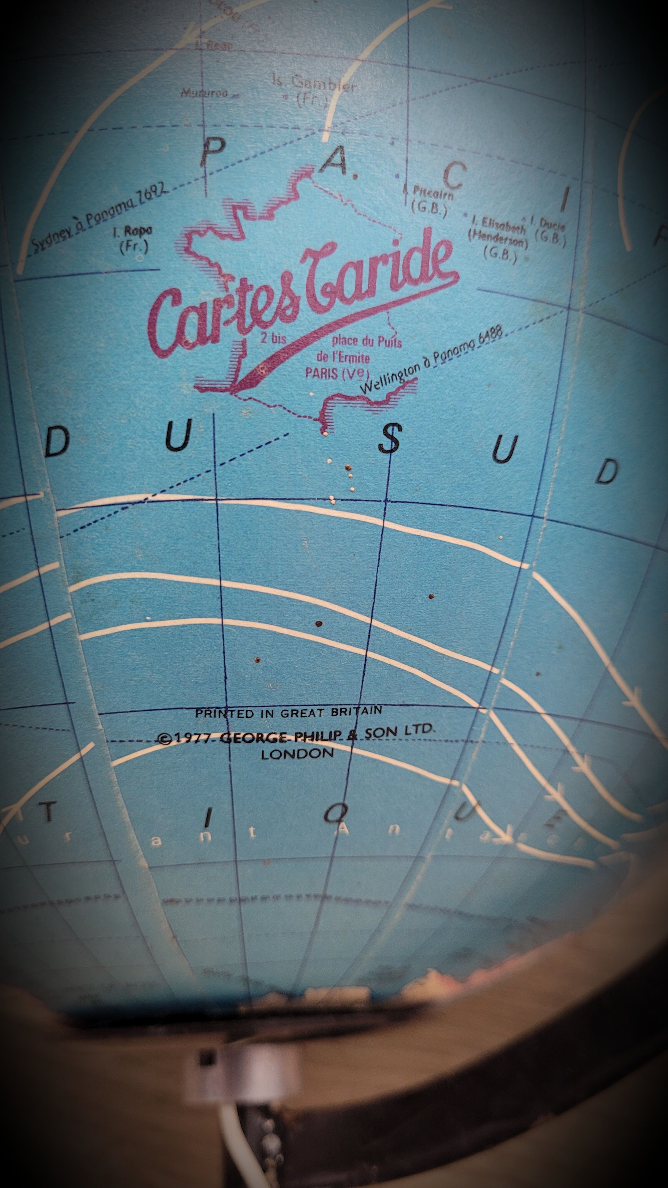 Taride World Map 1977