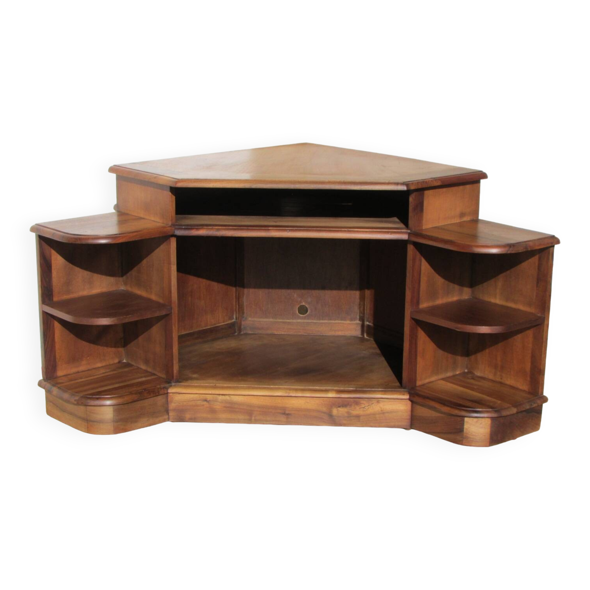 Superb corner unit in solid walnut, of very good quality