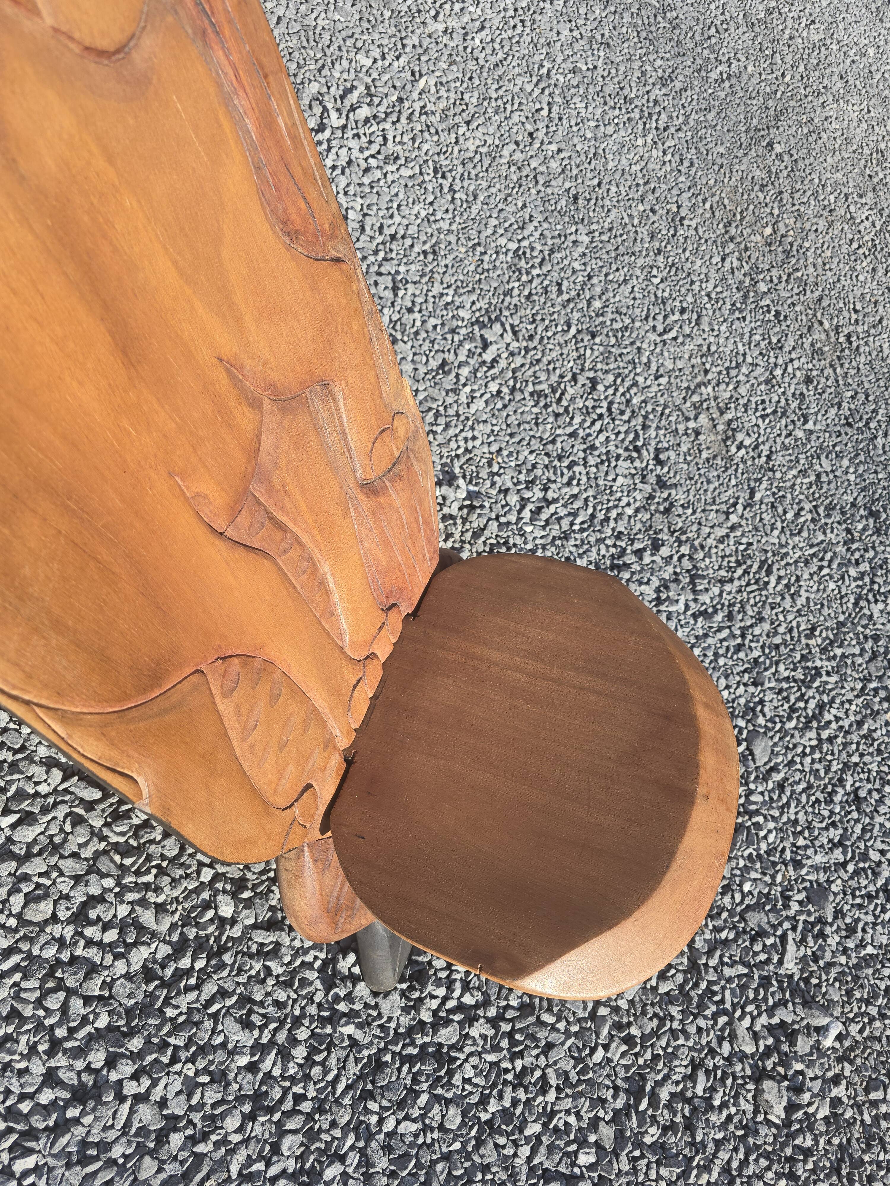 Iconic Talking Chair in Solid Wood – Brut Art & Ethnic Design