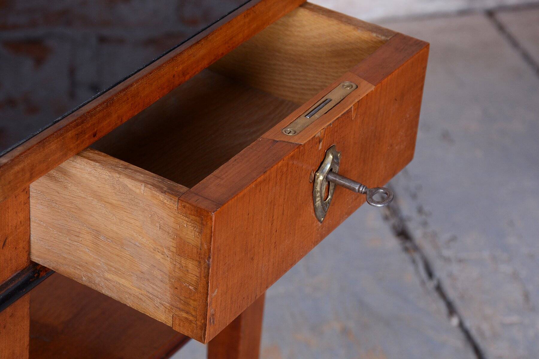 Small Biedermeier Side Table in Cherry, 1840s