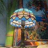 Vintage and Tiffany inspiration lamp | Coloured glass in blue & pastel pink