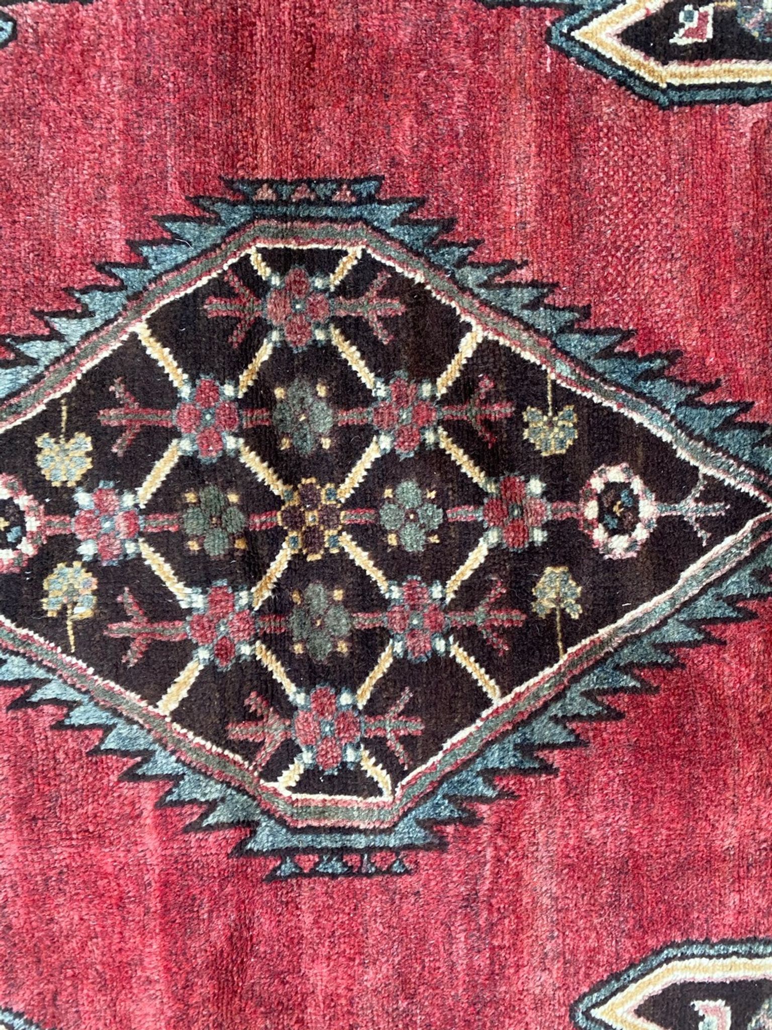 Ancient Persian mazlaghan carpet 126x198 cm