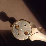 appliques murales laiton et opaline blanche