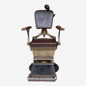 Fauteuil de barbier français de 1900 de marque Corno