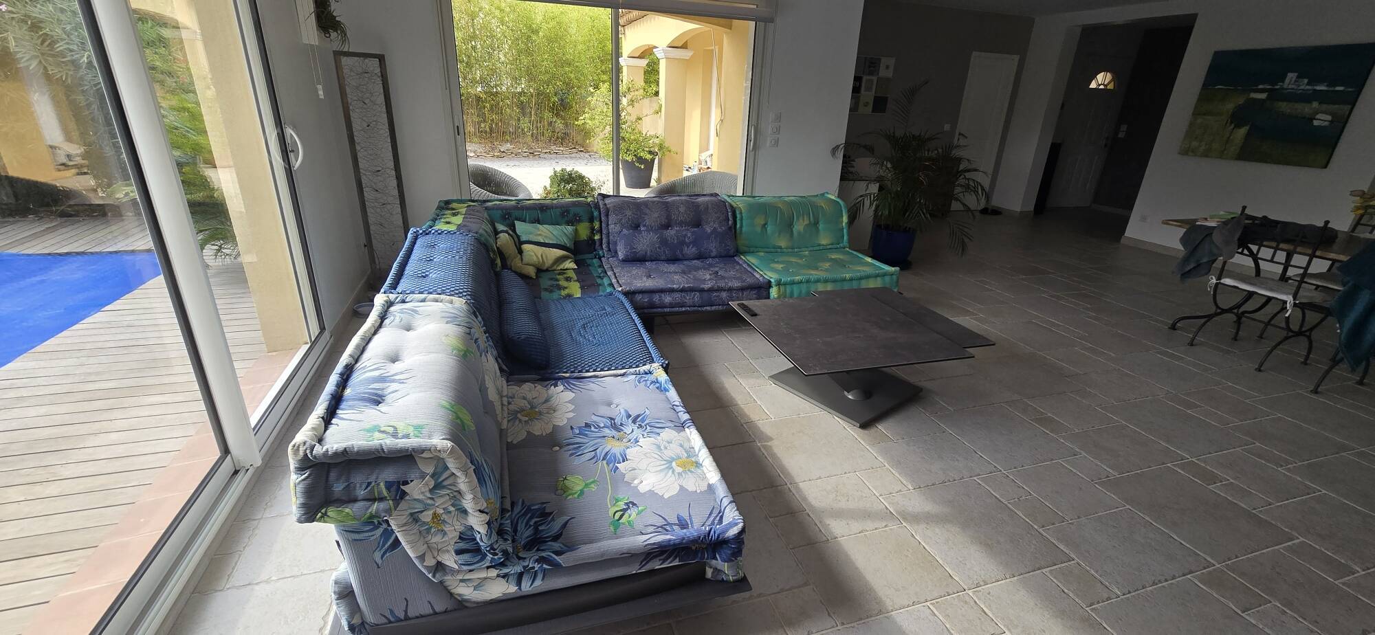 Mah Jong sofa by Roche Bobois designed by Kenzo.