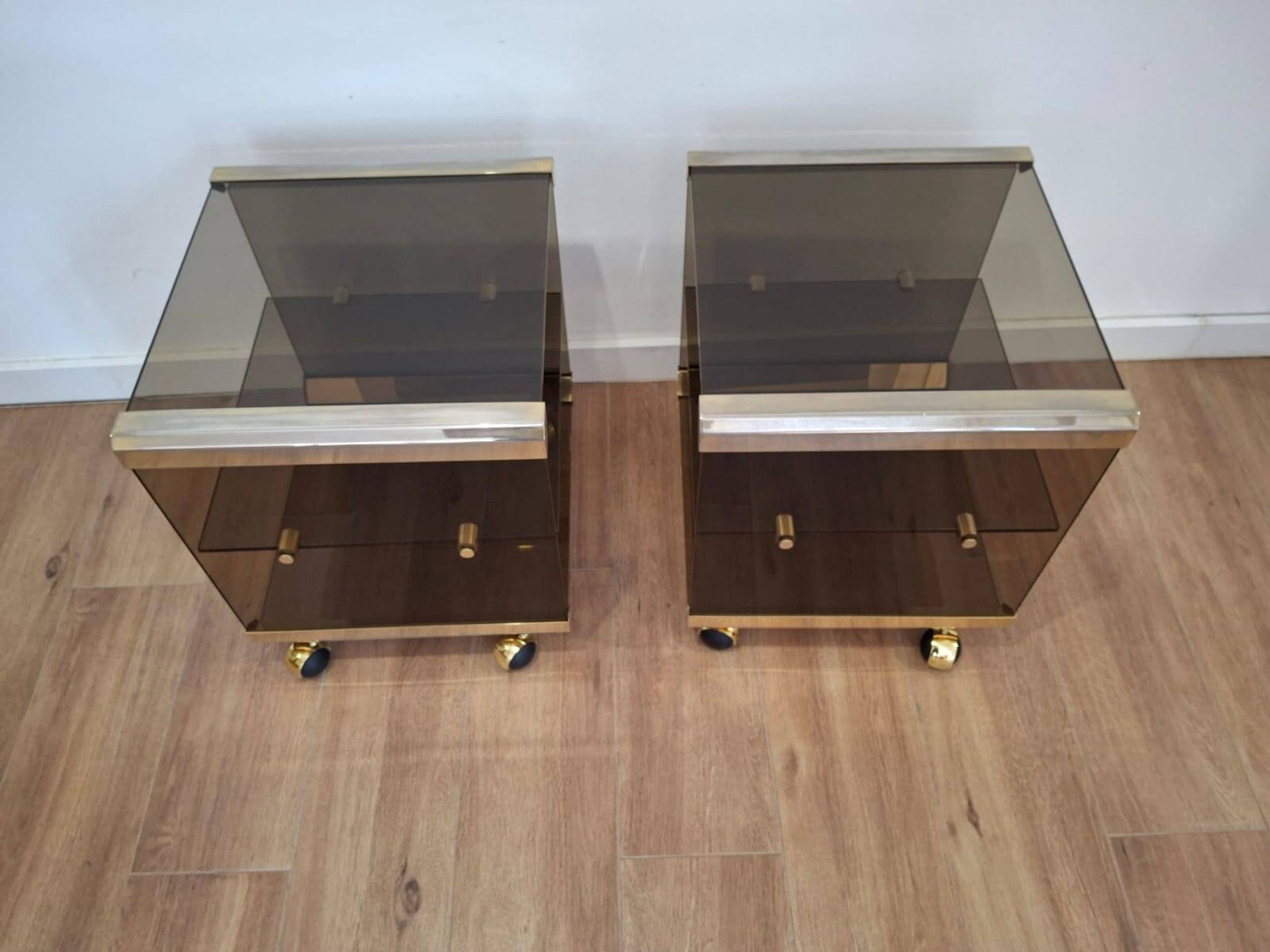 Paire de tables d'appoint italiennes, années 1970
