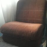 Vintage armchair with Italian design