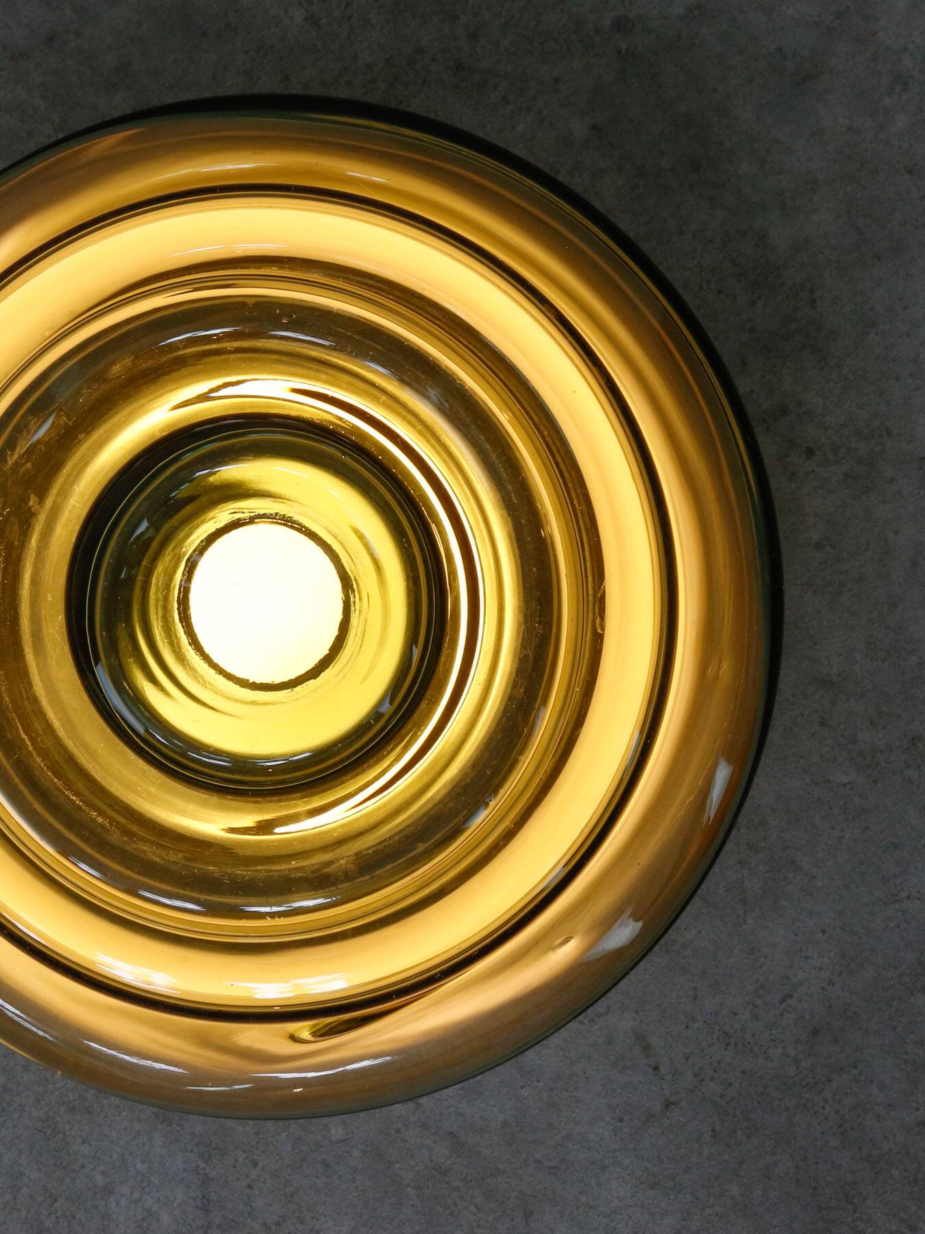 Lampe de table vintage italienne Cascade en verre fumé, années 1970