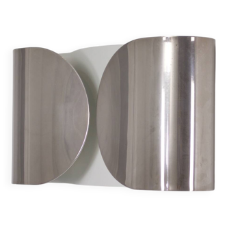 Tobia & Afra Scarpa: “Foglio” wall lamp.