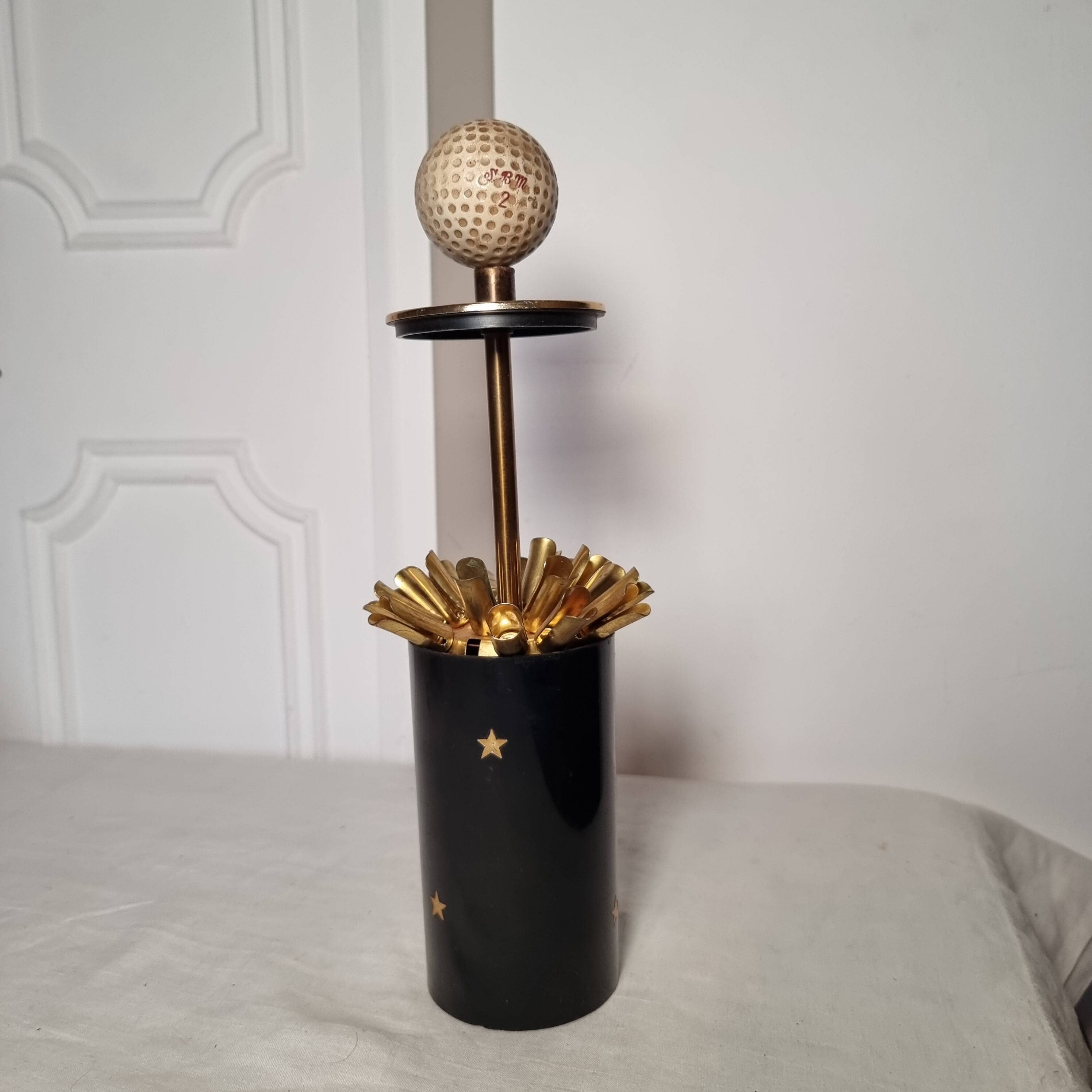 Original vintage cigarette dispenser from the wonderful 70s