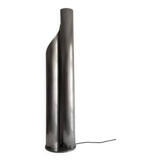 Vintage parquet lamp, curved and white lacquered metal, Italy 1960.