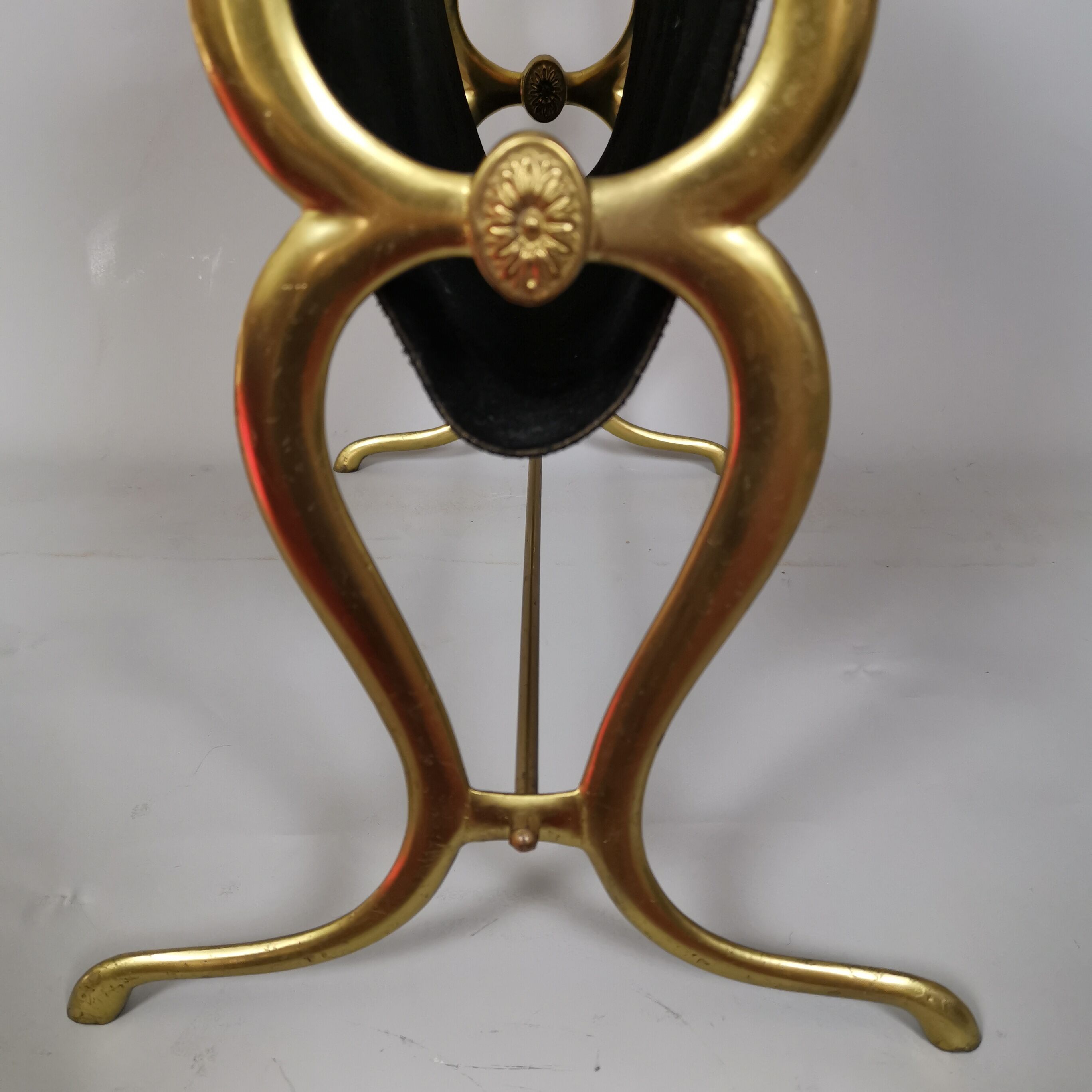 Vintage magazine holder