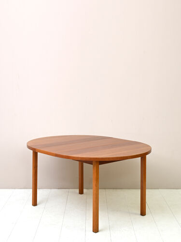 Scandinavian round table with stamp of authenticity