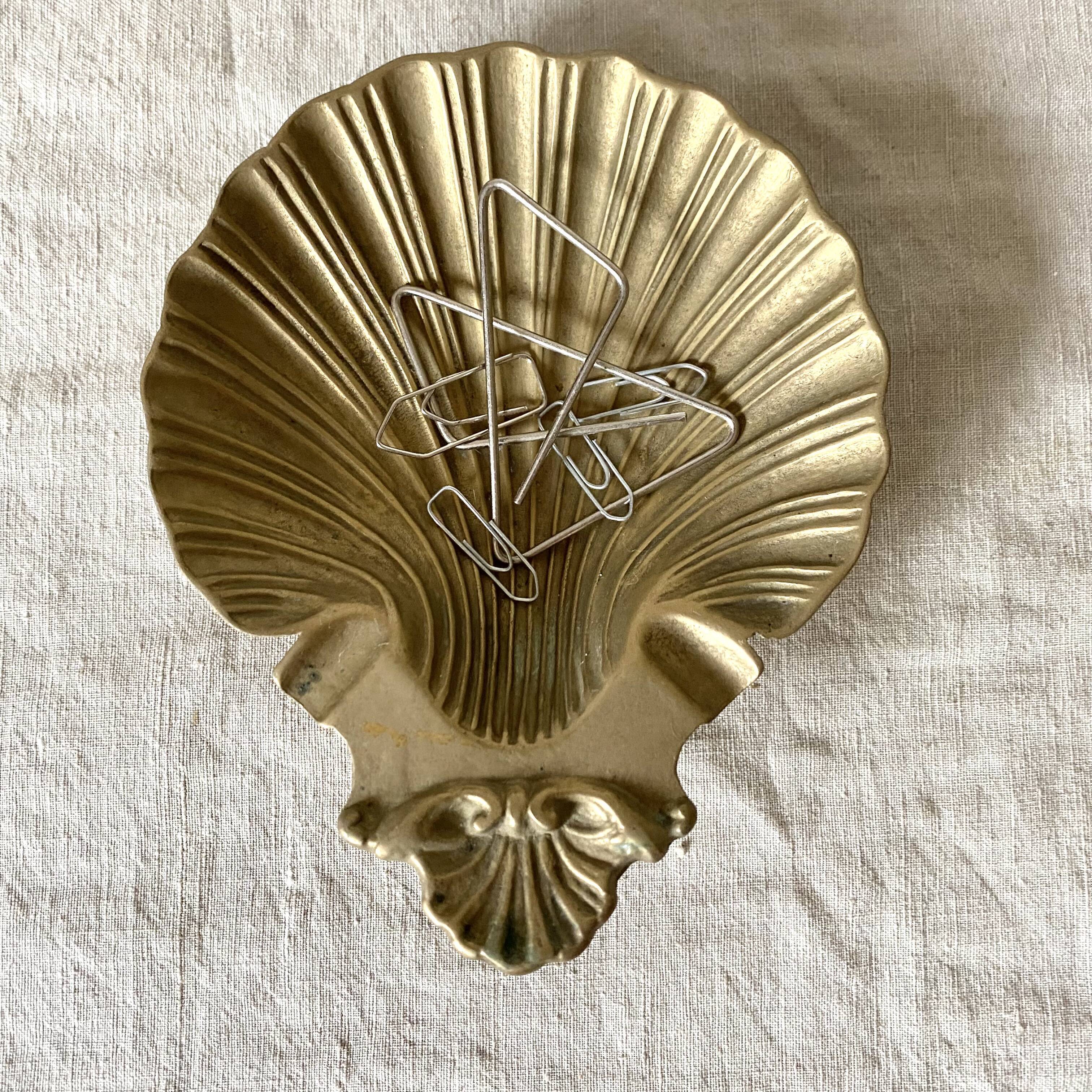 Ashtray, brass shell pocket