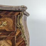 Louis XV period chest of drawers in rosewood marquetry