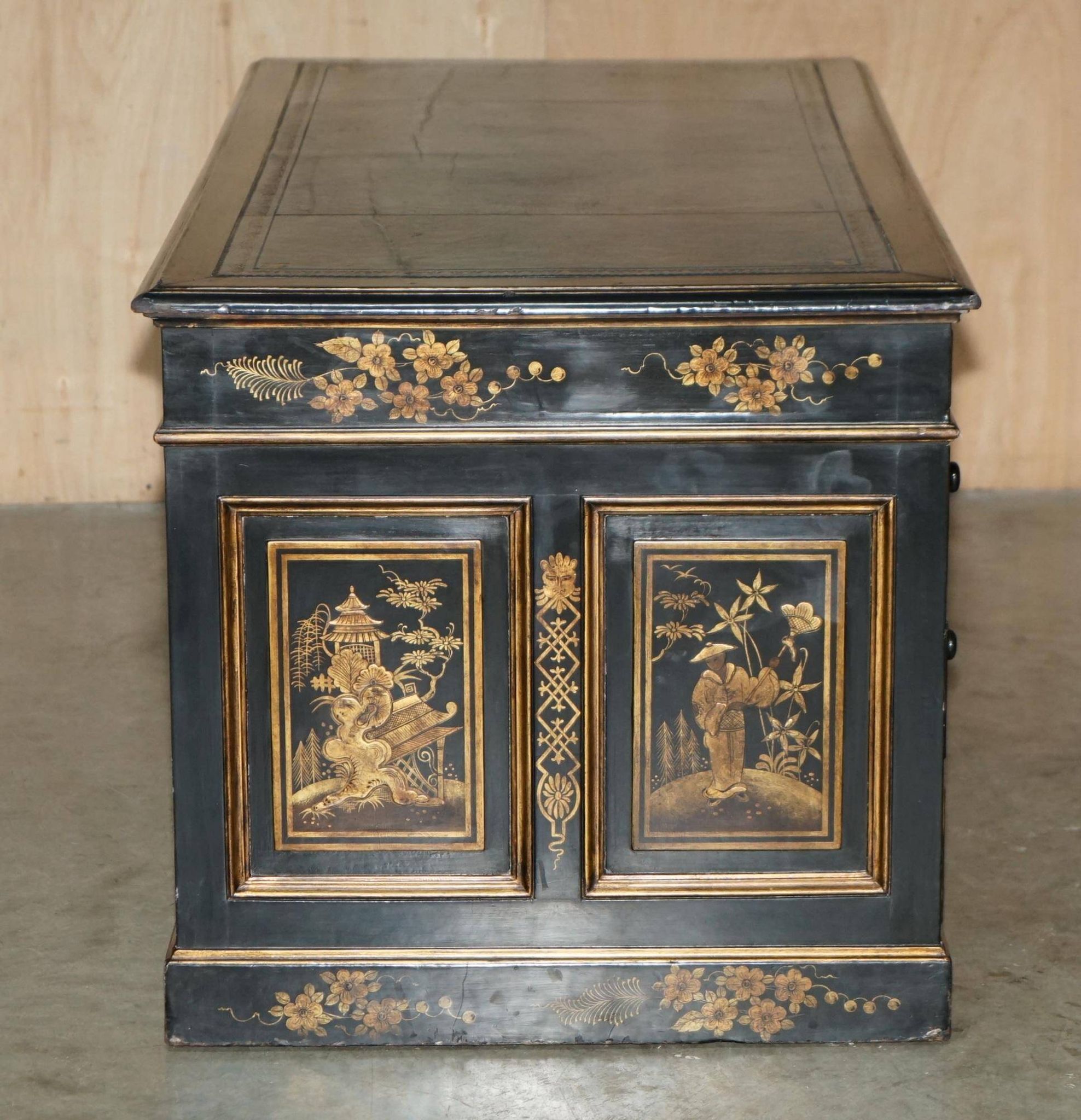 Bureau Chinois Chinoiserie 19ème Siècle Cuir Napoléonien