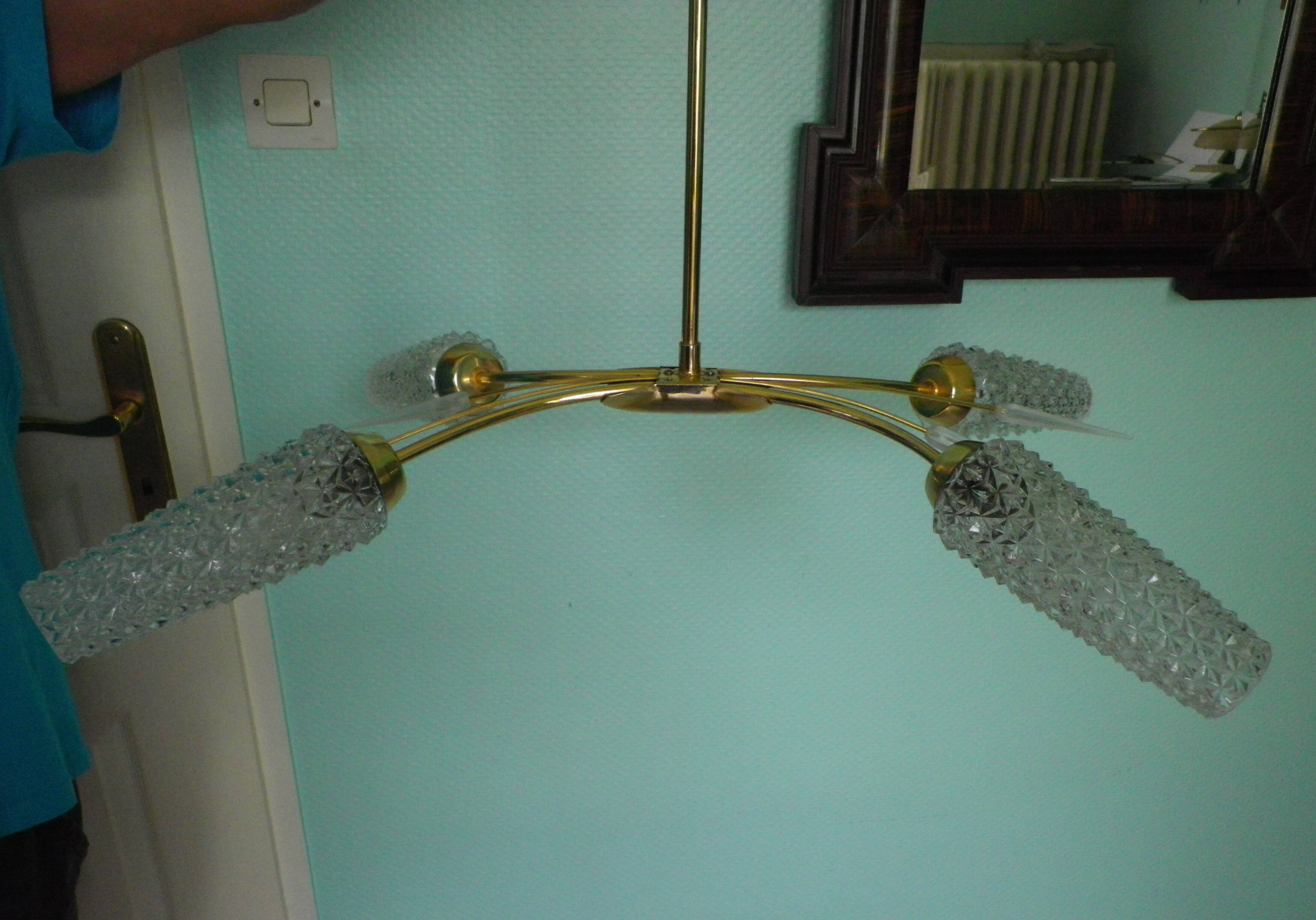 Four-light suspension with glass lampshade, diamond size, 1980.