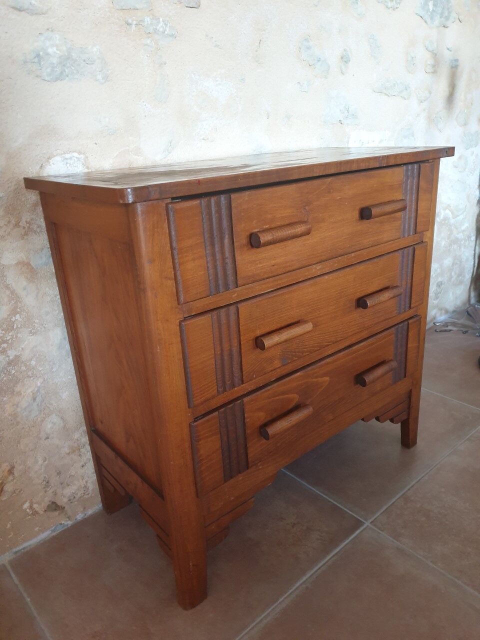 Vintage chest of drawers