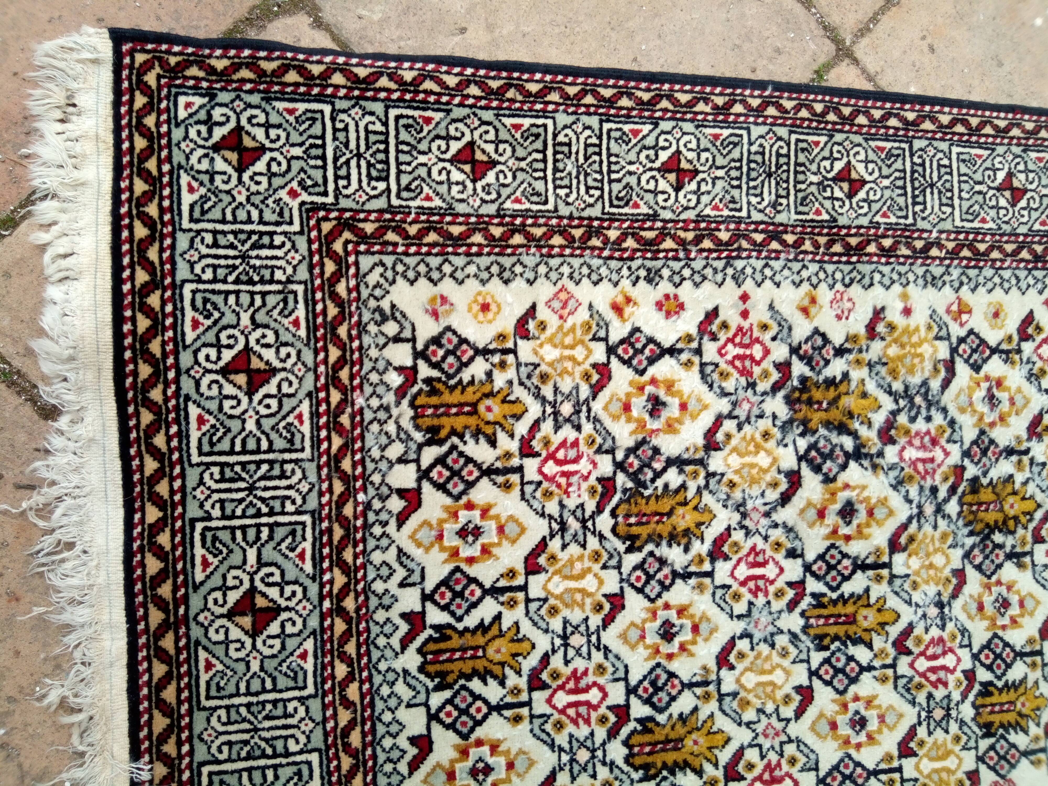 Ancient oriental carpet handmade 135 x 81cm