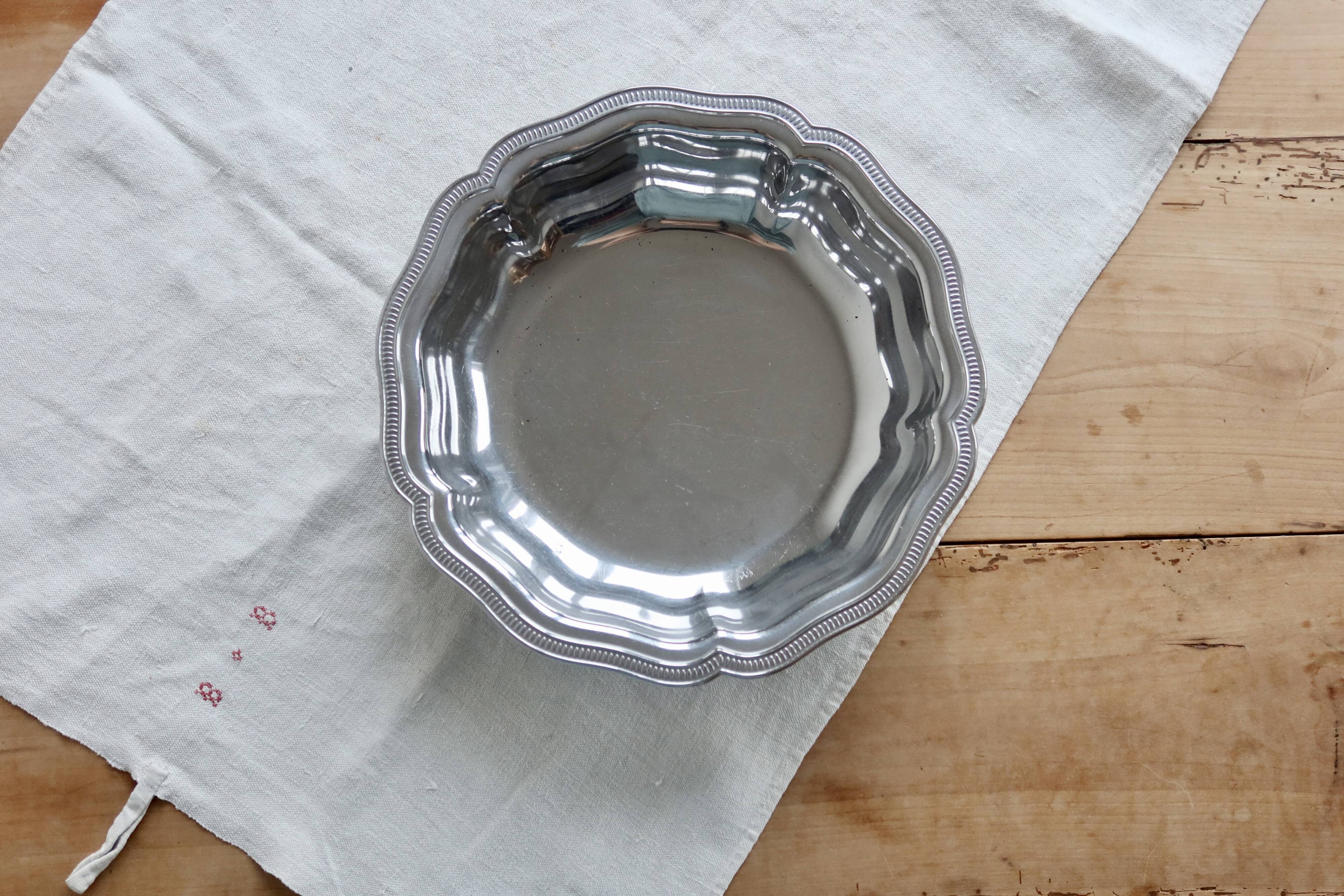 Vintage silver-plated metal salad bowl or large dish by Guy Degrenne.