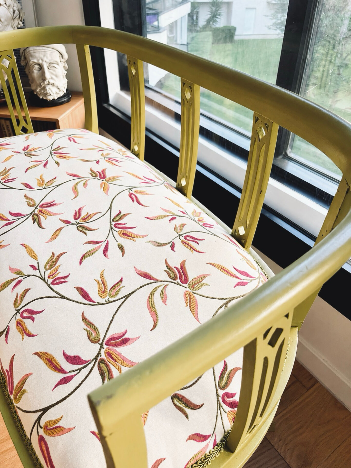 Art Nouveau settee / early 20th century — restored