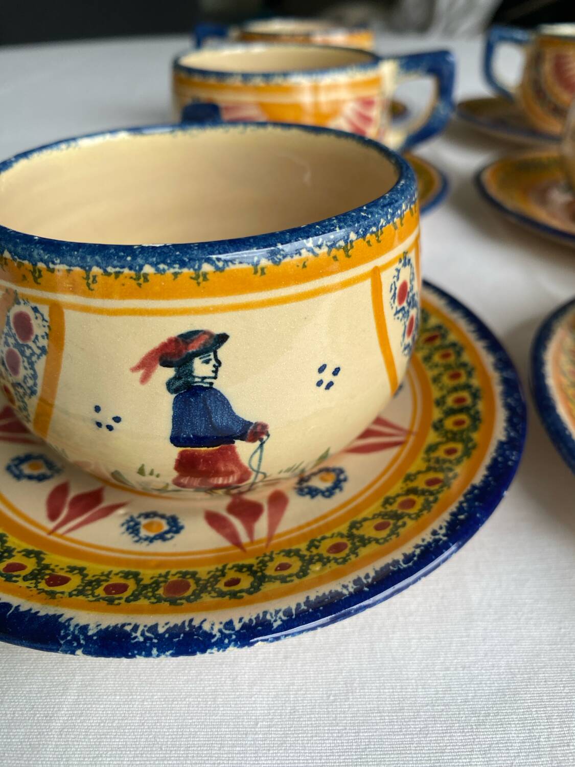 For collectors of cups and saucers from Quimper / Henriot pottery.