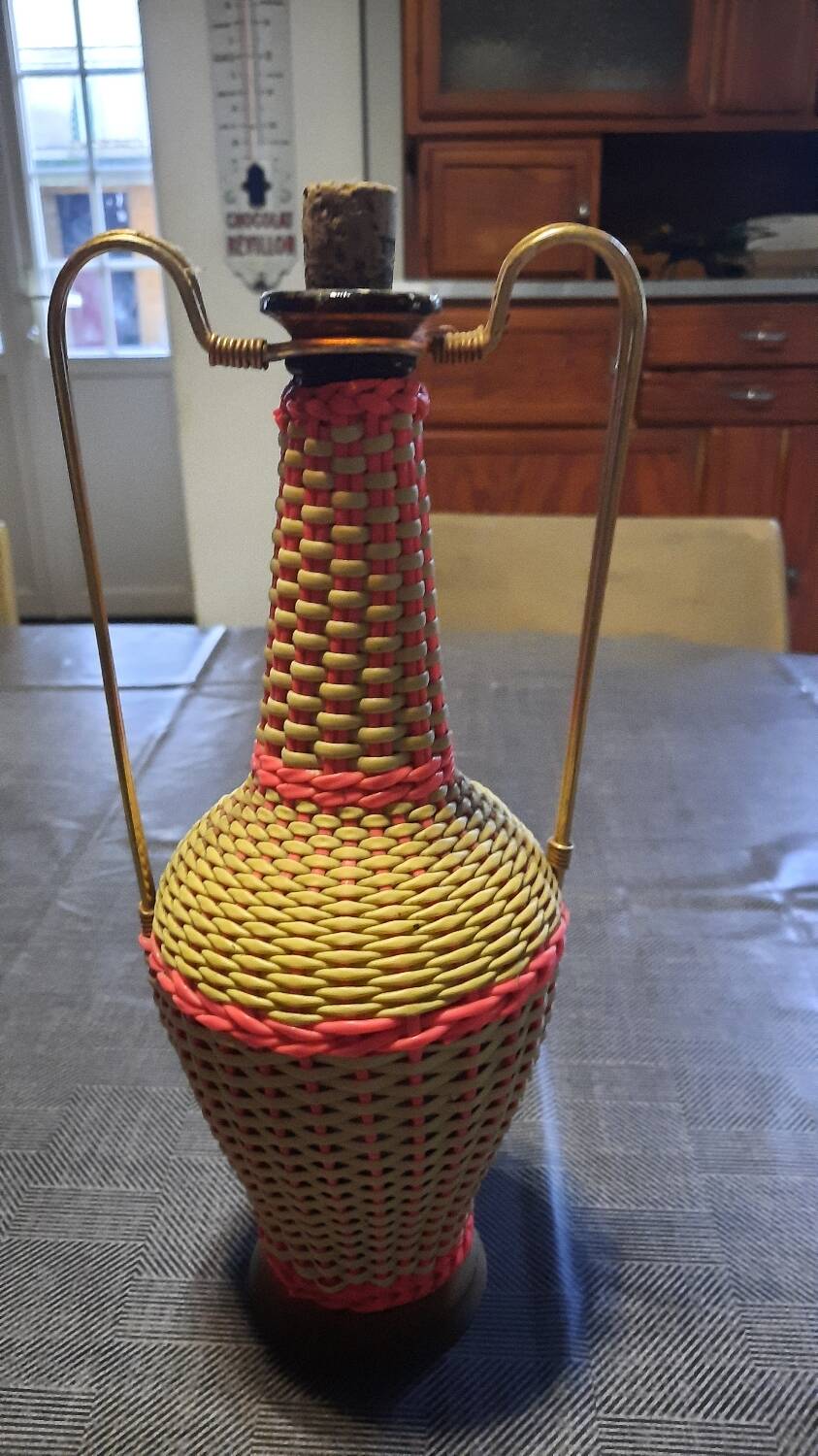 Set of 3 scoubidou bottles