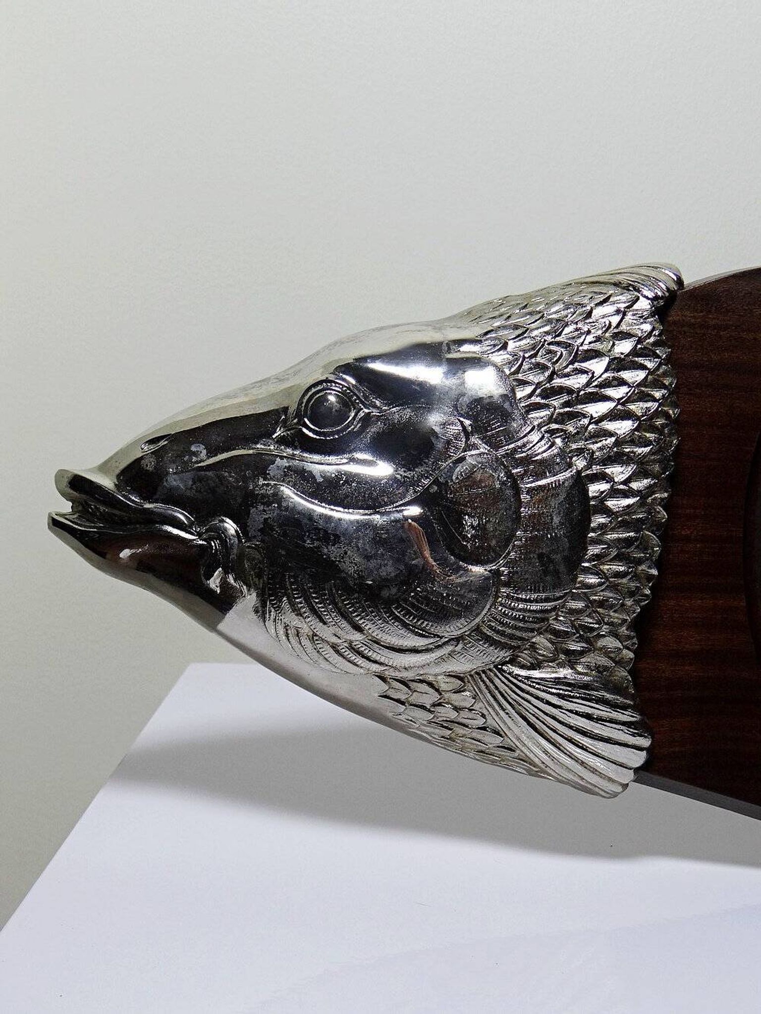 Large vintage 1960s wooden and silver-plated metal salmon serving tray