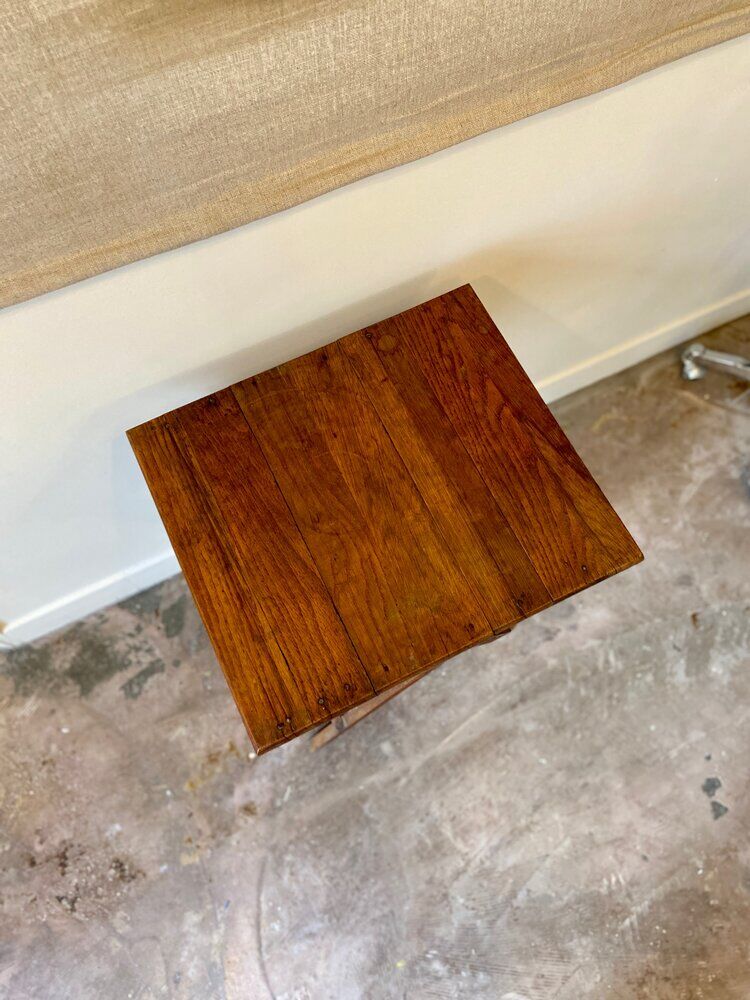 Folding side table in solid wood