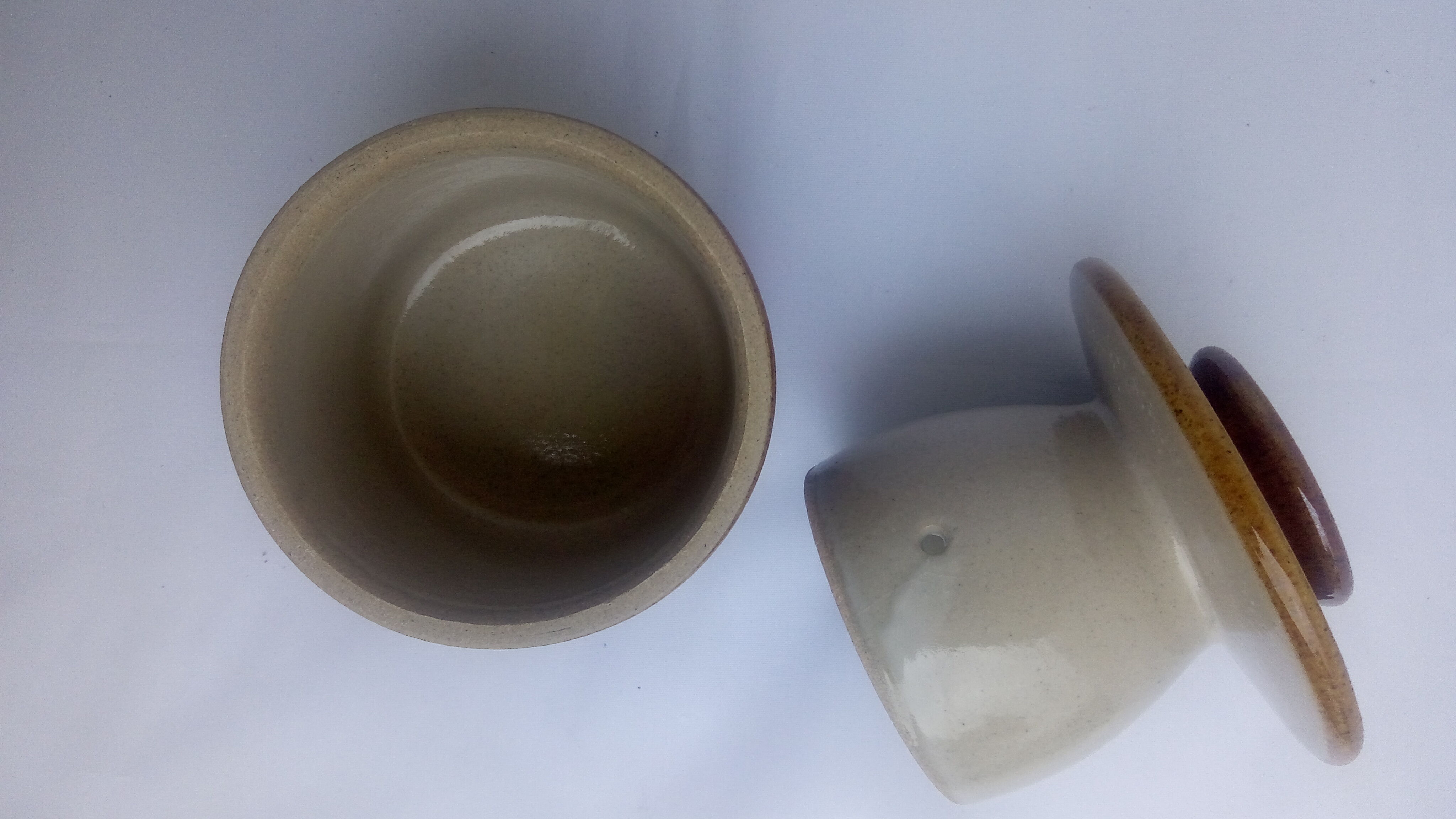 Berry ceramic butter
