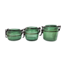 Pots en verre vert anciens