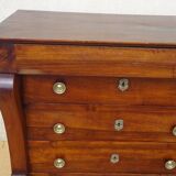 Commode ancienne en noyer massif