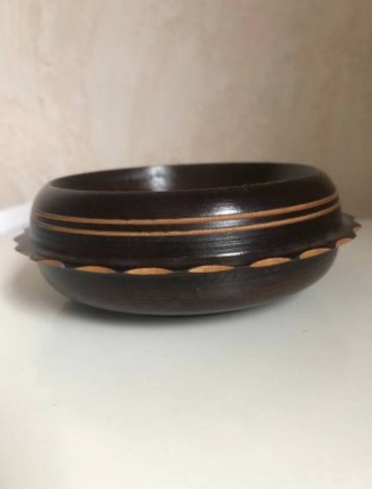 Wooden pocket emptier