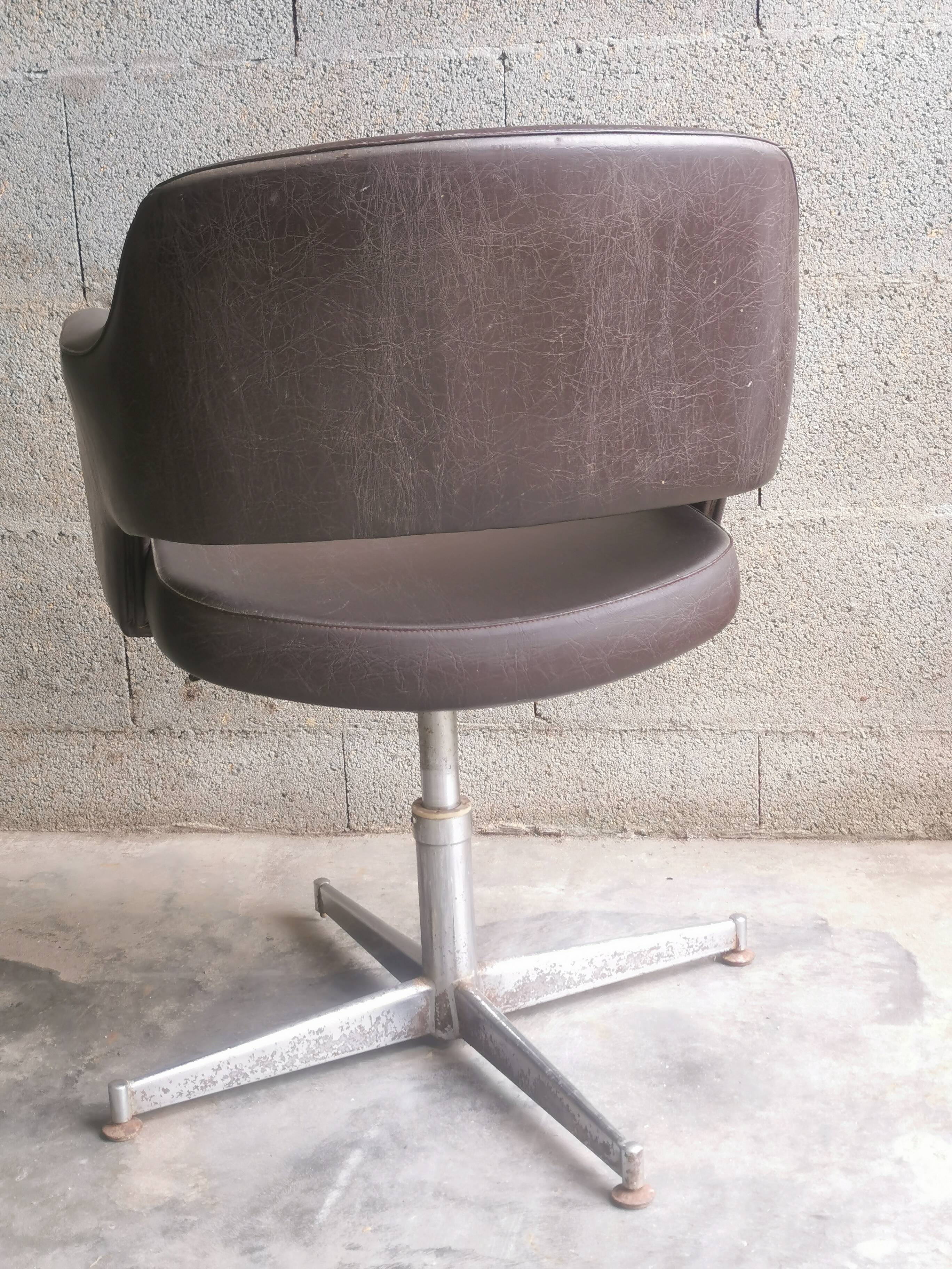 Fauteuil vintage de conference