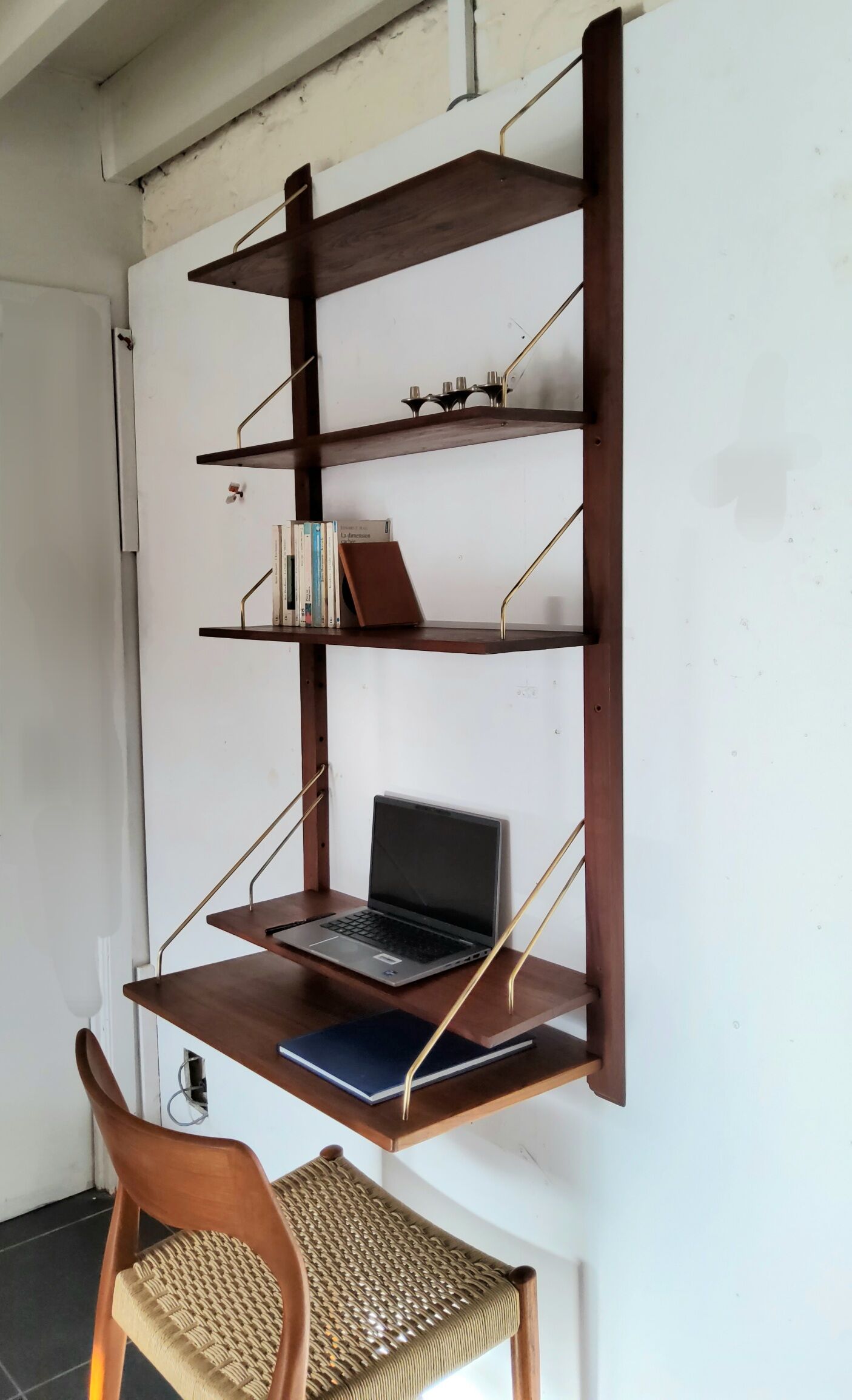 Scandinavian wall shelves