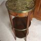 Gueridon with small drawer